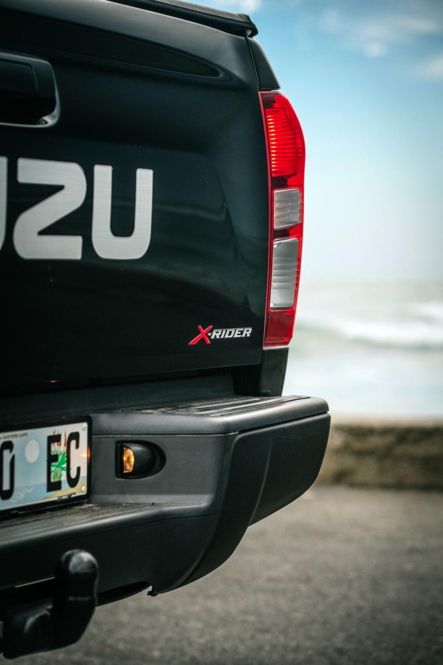 Детали экстерьера Isuzu KB Double Cab X-Rider Black 2018 года  (фото 17 из 34)